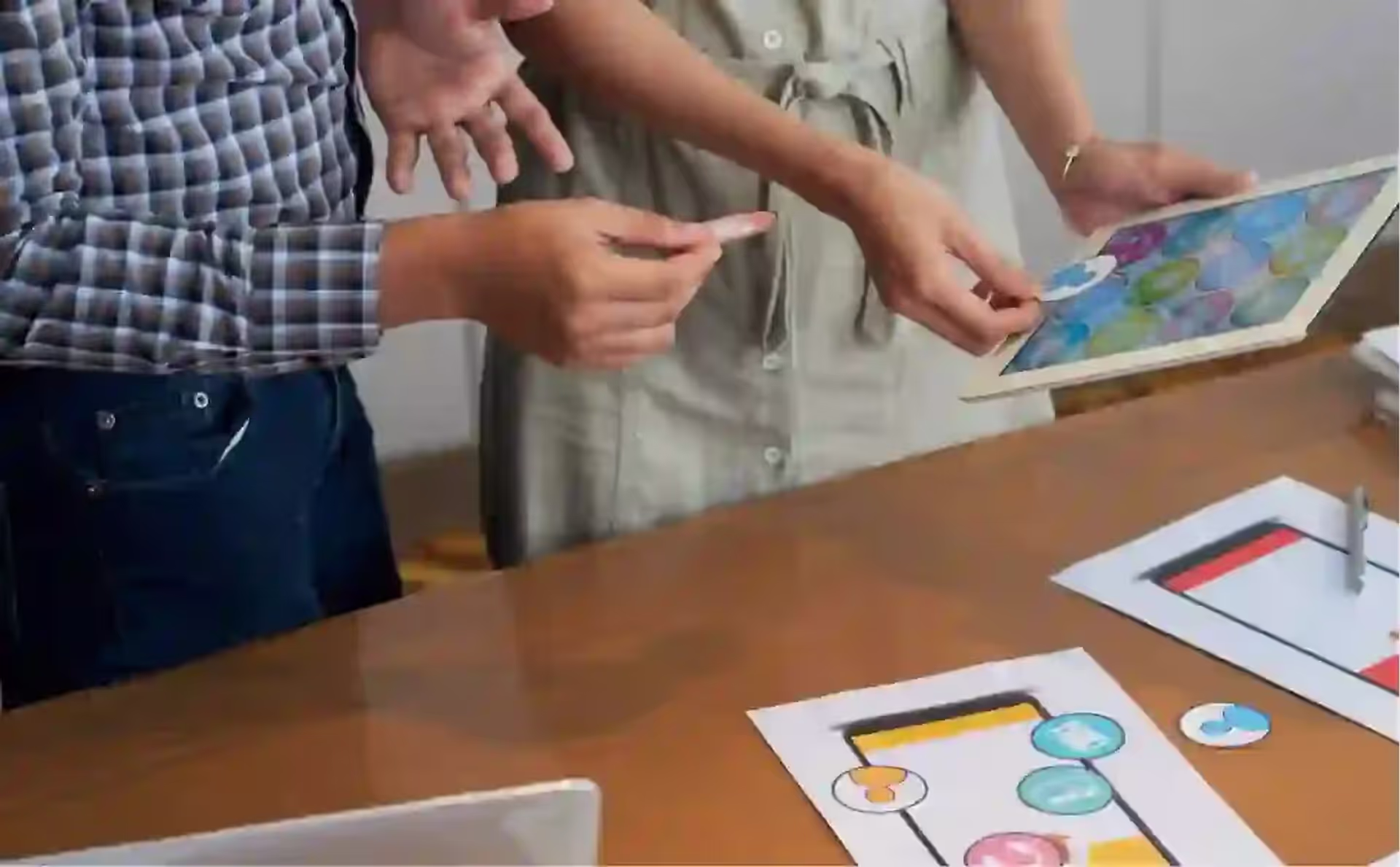 Microlearning and Gamification: Trends in Professional Development